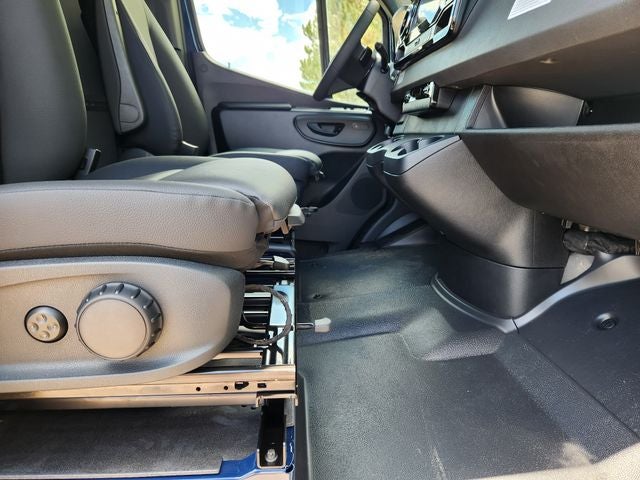 2026 Mercedes-Benz Sprinter 2500 Cargo 170 WB High Roof