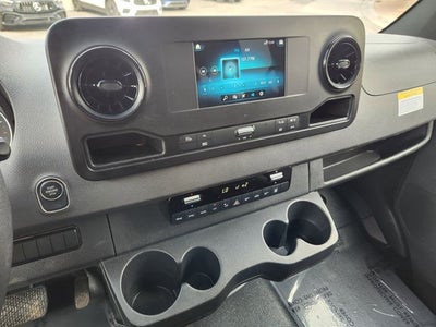 2024 Mercedes-Benz Sprinter 2500 Passenger 170 WB High Roof