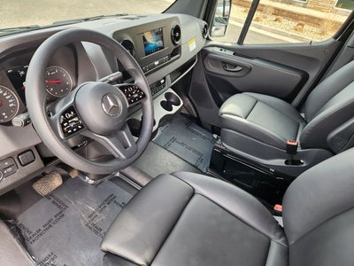 2024 Mercedes-Benz Sprinter 2500 Passenger 170 WB High Roof
