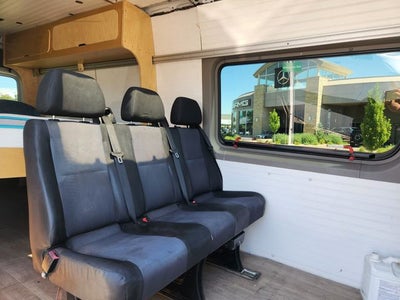 2010 Mercedes-Benz Sprinter 2500 Passenger 170 WB High Roof