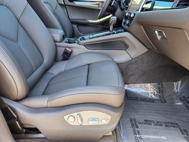 2026 Porsche Macan T