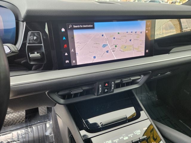 2024 Porsche Cayenne Base