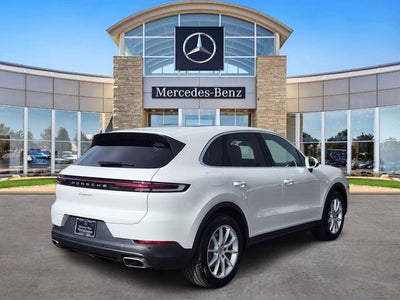 2024 Porsche Cayenne Base