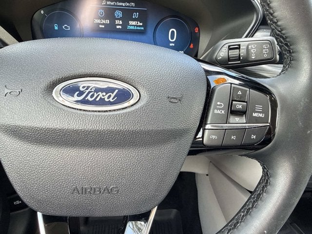 2025 Ford Escape Platinum