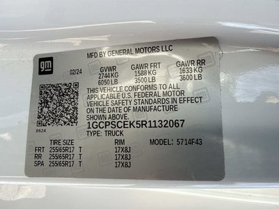 2024 Chevrolet Colorado 2WD LT