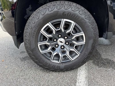 2025 Chevrolet Colorado 4WD Z71