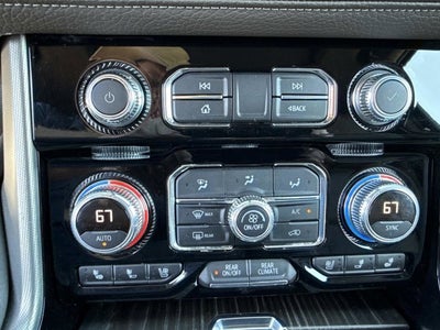 2022 GMC Yukon XL Denali