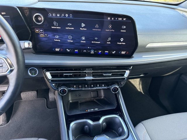 2026 Chevrolet Traverse FWD LT