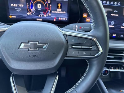 2026 Chevrolet Traverse FWD LT