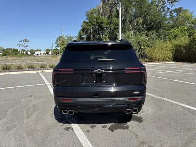 2026 Chevrolet Traverse FWD LT