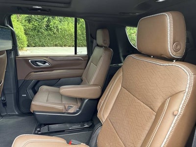 2023 Chevrolet Suburban High Country