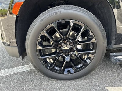 2023 Chevrolet Suburban High Country
