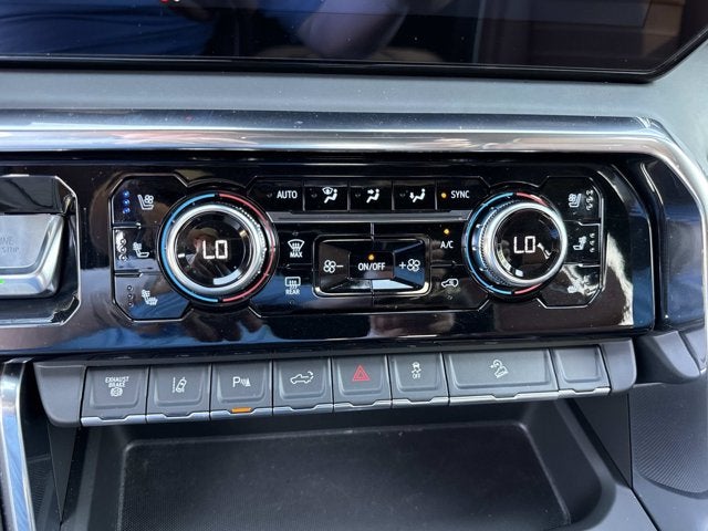 2025 GMC Sierra 2500HD Denali Ultimate