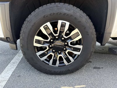 2025 GMC Sierra 2500HD Denali Ultimate