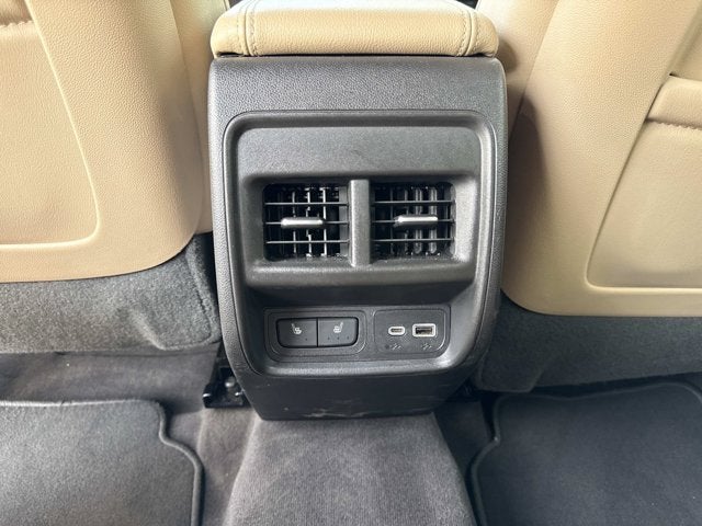 2024 Cadillac XT4 FWD Luxury