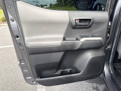 2022 Toyota Tacoma 2WD SR5