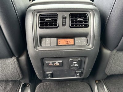 2020 Nissan Pathfinder Platinum