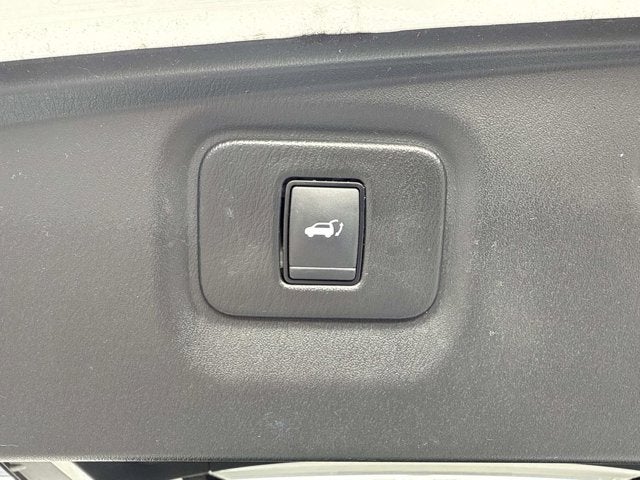 2020 Nissan Pathfinder Platinum