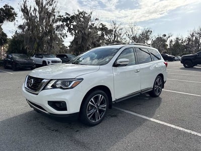 2020 Nissan Pathfinder Platinum