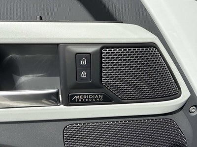 2023 Land Rover Defender X-Dynamic SE