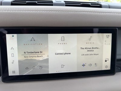 2023 Land Rover Defender X-Dynamic SE
