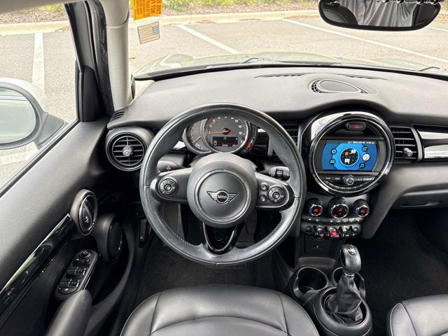 2019 MINI Hardtop 4 Door Base