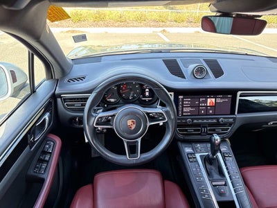 2020 Porsche Macan Base