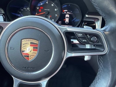 2020 Porsche Macan Base