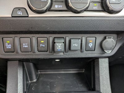 2023 Toyota Tacoma Limited V6
