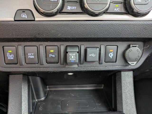 2023 Toyota Tacoma Limited V6