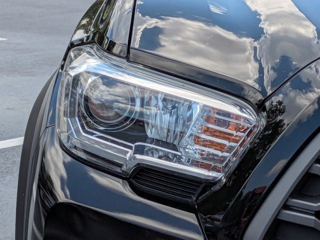 2022 Toyota Tacoma TRD Off-Road V6