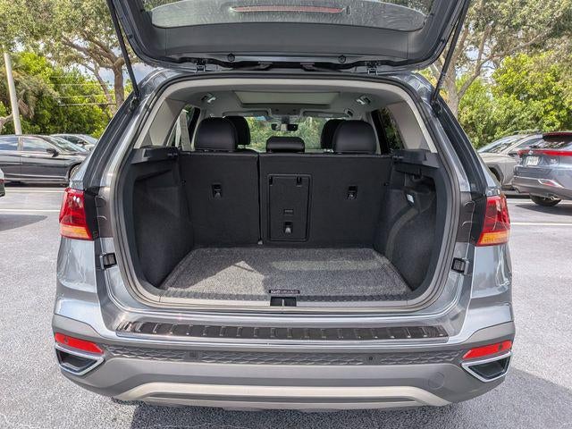 2024 Volkswagen Taos 1.5T SEL