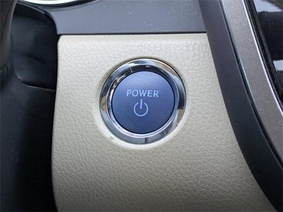 2022 Toyota Camry Hybrid XLE