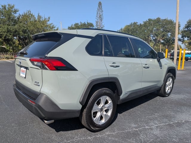 2021 Toyota RAV4 Hybrid XLE