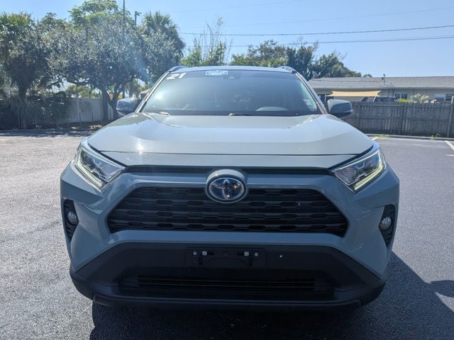 2021 Toyota RAV4 Hybrid XLE