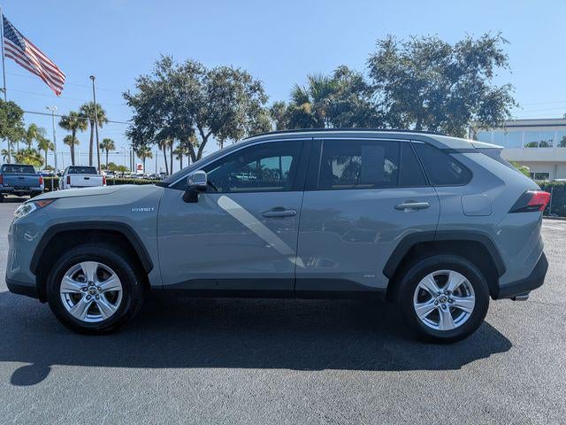 2021 Toyota RAV4 Hybrid XLE