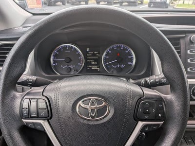 2019 Toyota Highlander LE