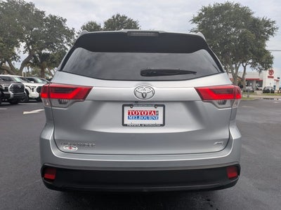 2019 Toyota Highlander LE