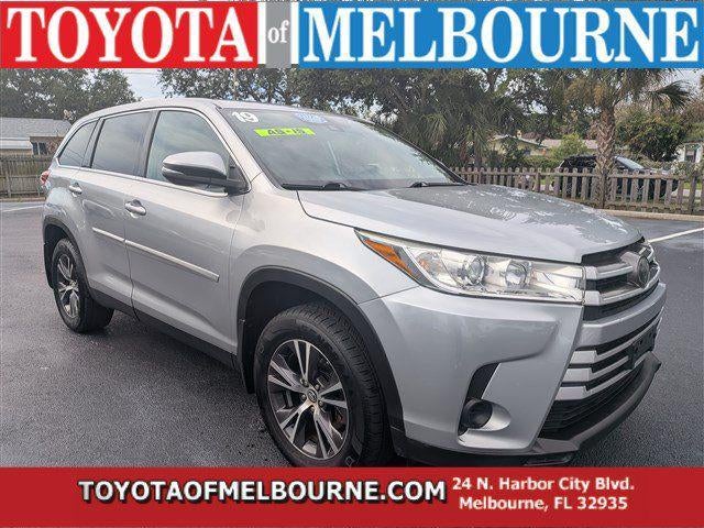 2019 Toyota Highlander LE