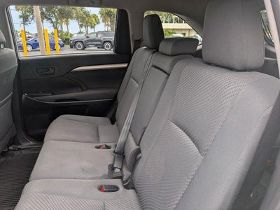 2019 Toyota Highlander LE