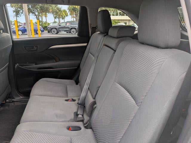 2019 Toyota Highlander LE