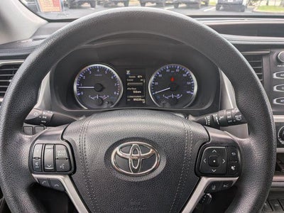 2019 Toyota Highlander LE