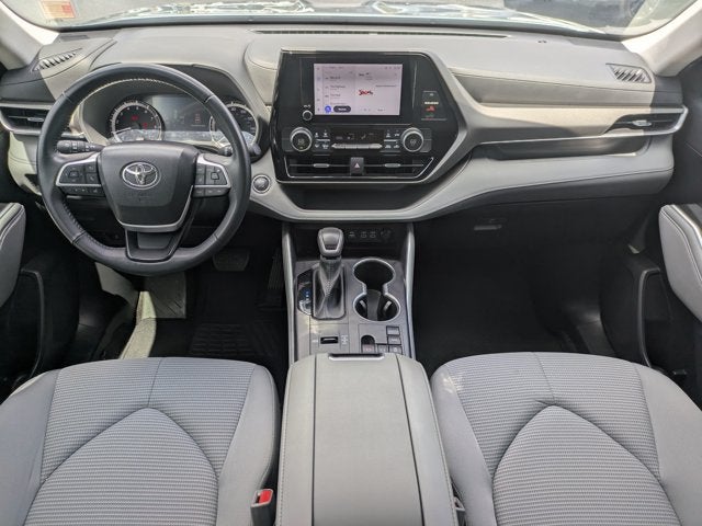 2023 Toyota Highlander LE