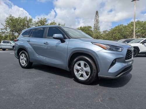 2023 Toyota Highlander LE