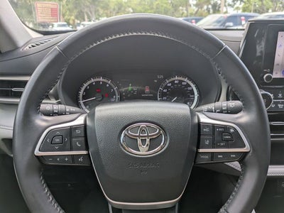2023 Toyota Highlander LE