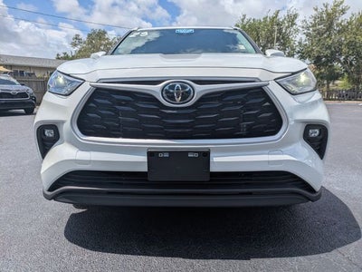 2023 Toyota Highlander XLE