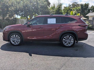 2026 Toyota Highlander Platinum