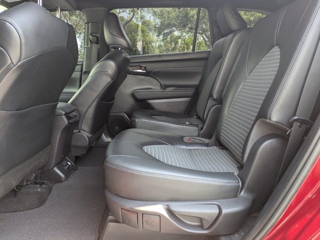2022 Toyota Highlander XSE