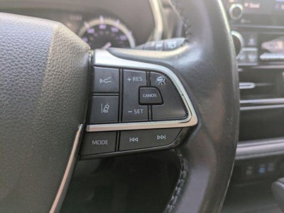 2022 Toyota Highlander XSE
