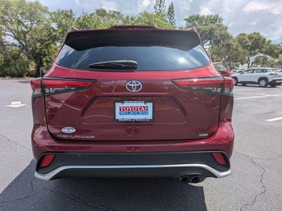 2022 Toyota Highlander XSE